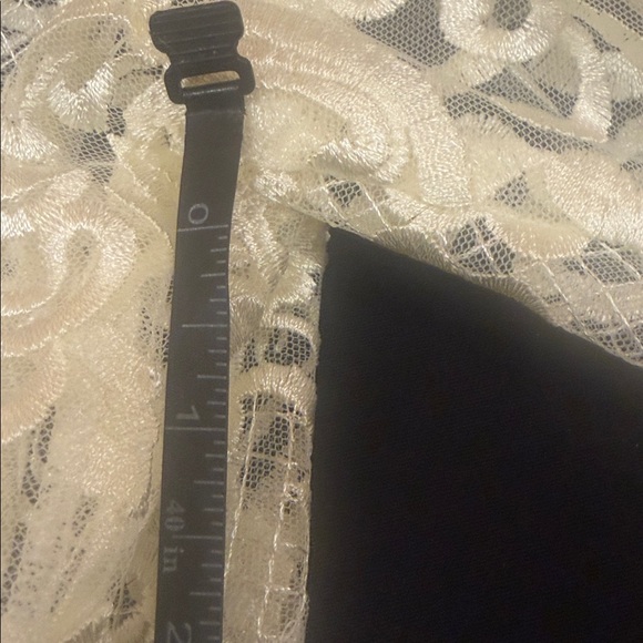 Eloquii Ivory Lace Blouse - Picture 10 of 12